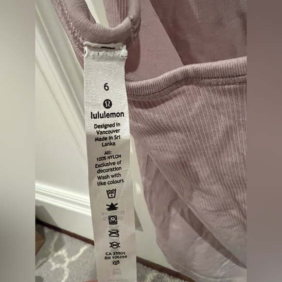 Lululemon pink tank top - Picture 2 of 2